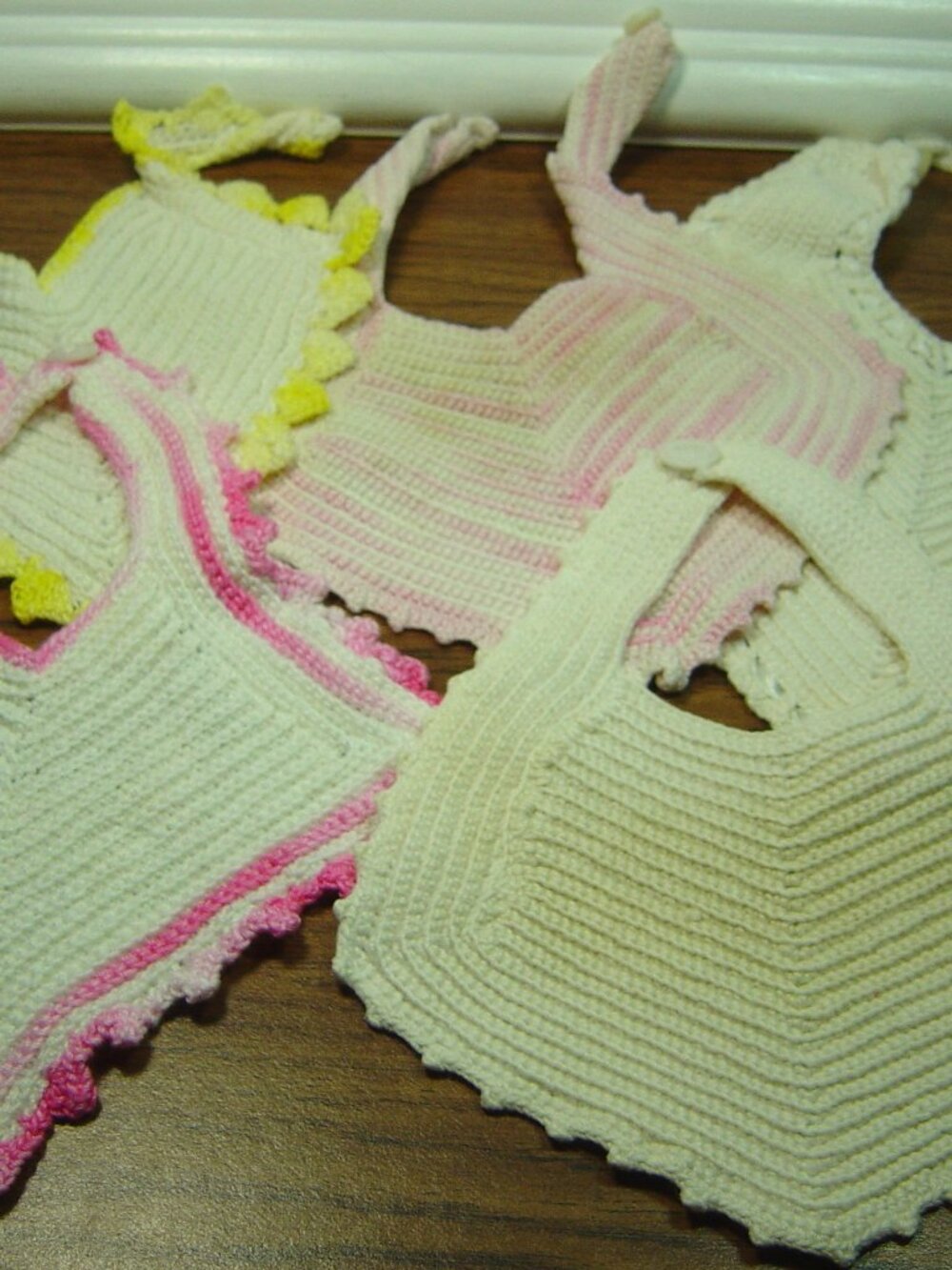 Lot of 5 vintage hand crocheted baby bibs-all different - Picture 1 of 6